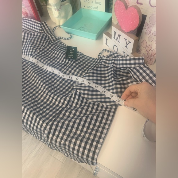 - 5 for $25- NWT Size Large Cold Shoulder Top by TIMING - Picture 5 of 13